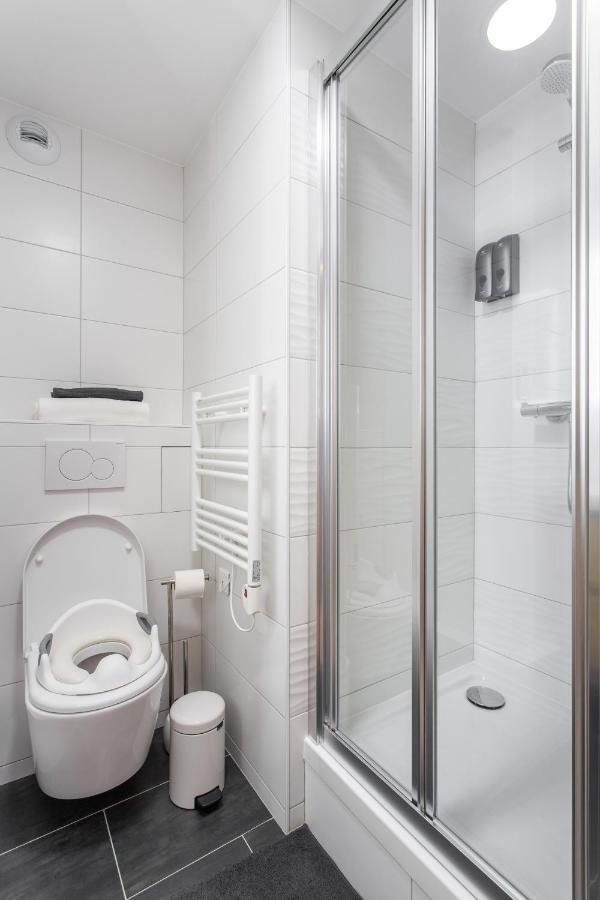 D&E - Paris-Disney - Holidays Apartment - Appartement De Vacances - 5 Chambres- 5 Sdb - 5 Bedrooms - 5 Bathrooms - Netflix شو سور مارن المظهر الخارجي الصورة